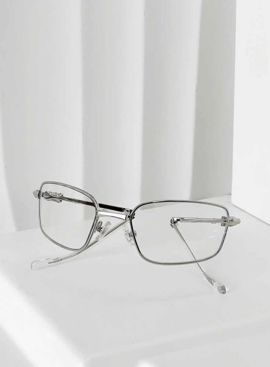 Kính GM New L19