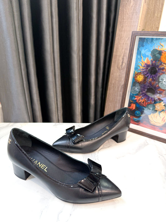 Giày Chanel Nơ Đen Size 35.5