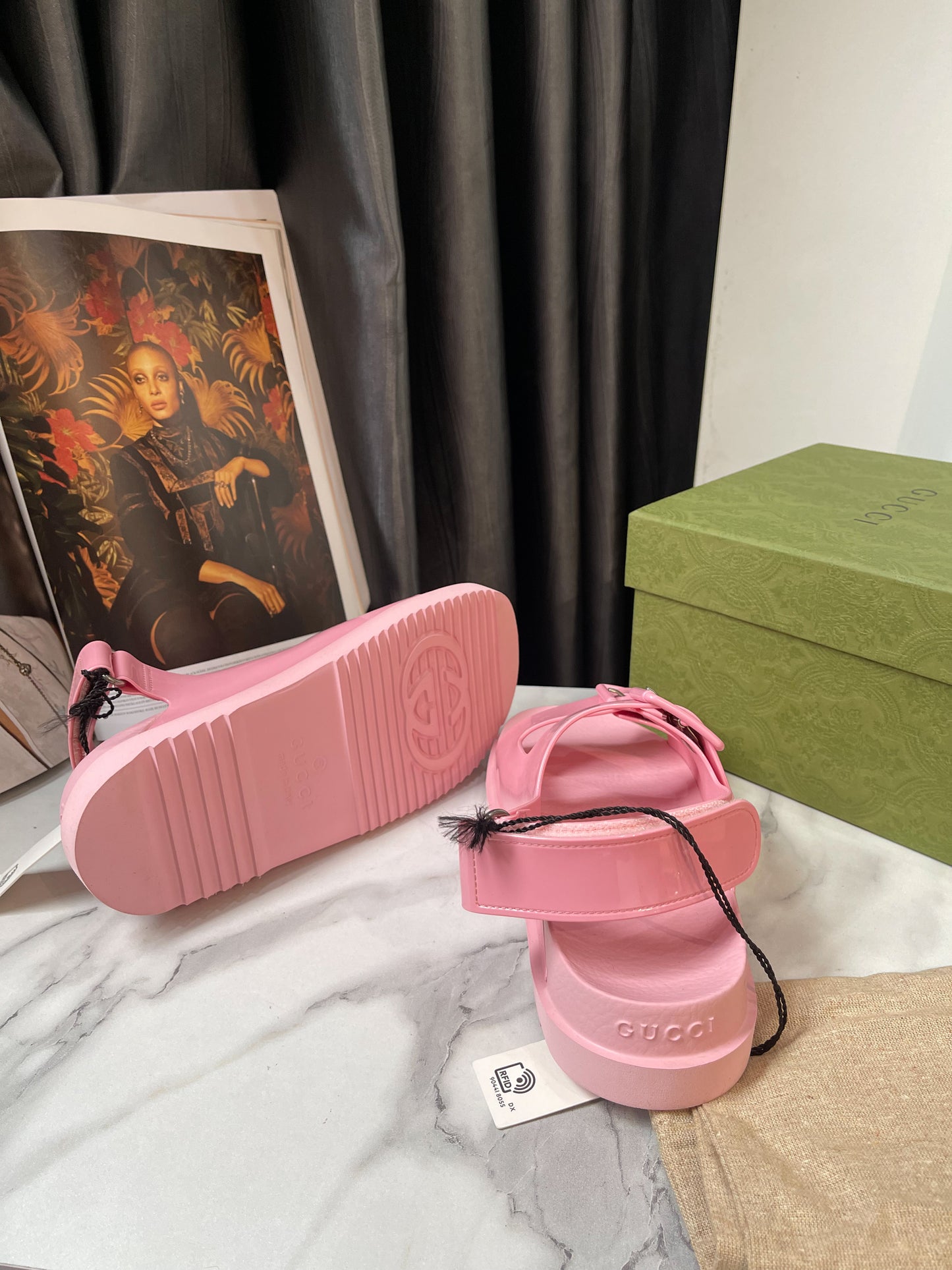 Sandal Gucci Hồng Size 37