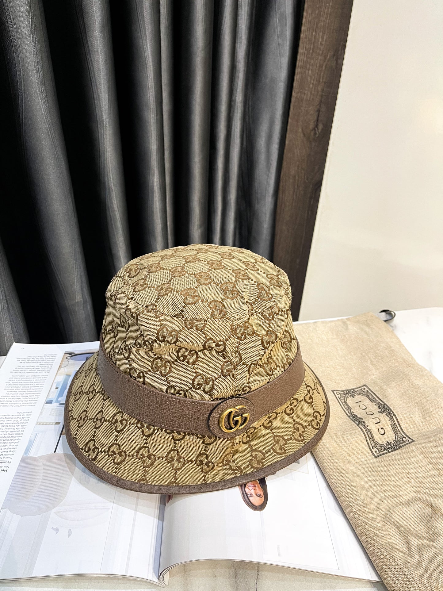 Mũ Gucci Size S