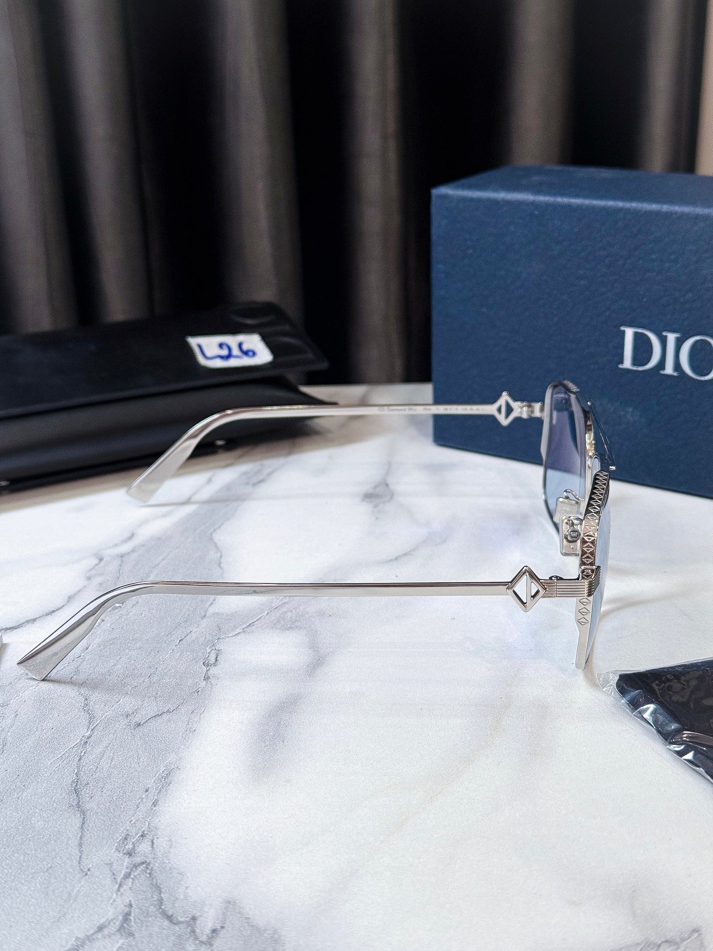 Kính Dior New L26