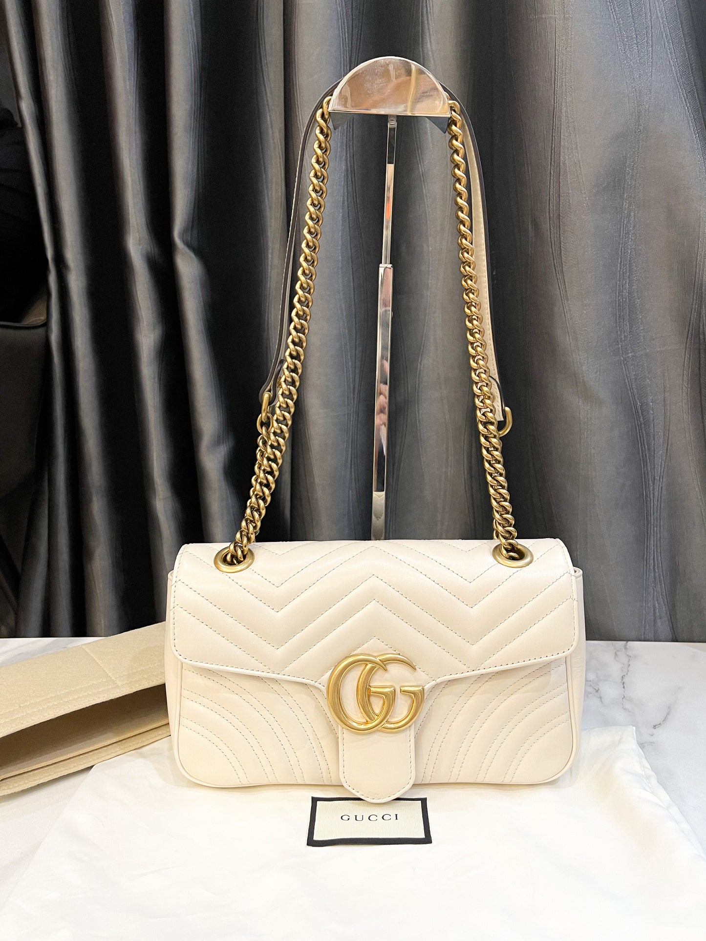 Gucci Marmont 26