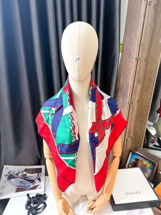 Khăn Gucci New Khổ 90x90 HN27