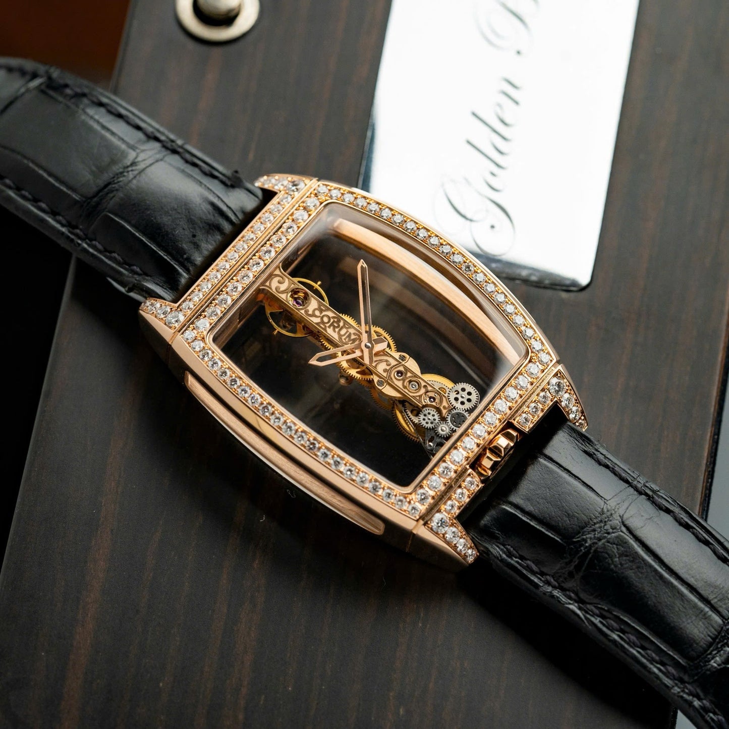 Đồng Hồ Corum Golden Bridge Rose Gold