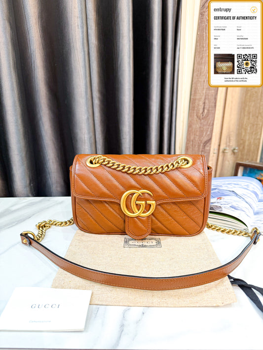 Gucci Marmont Nâu Size 22