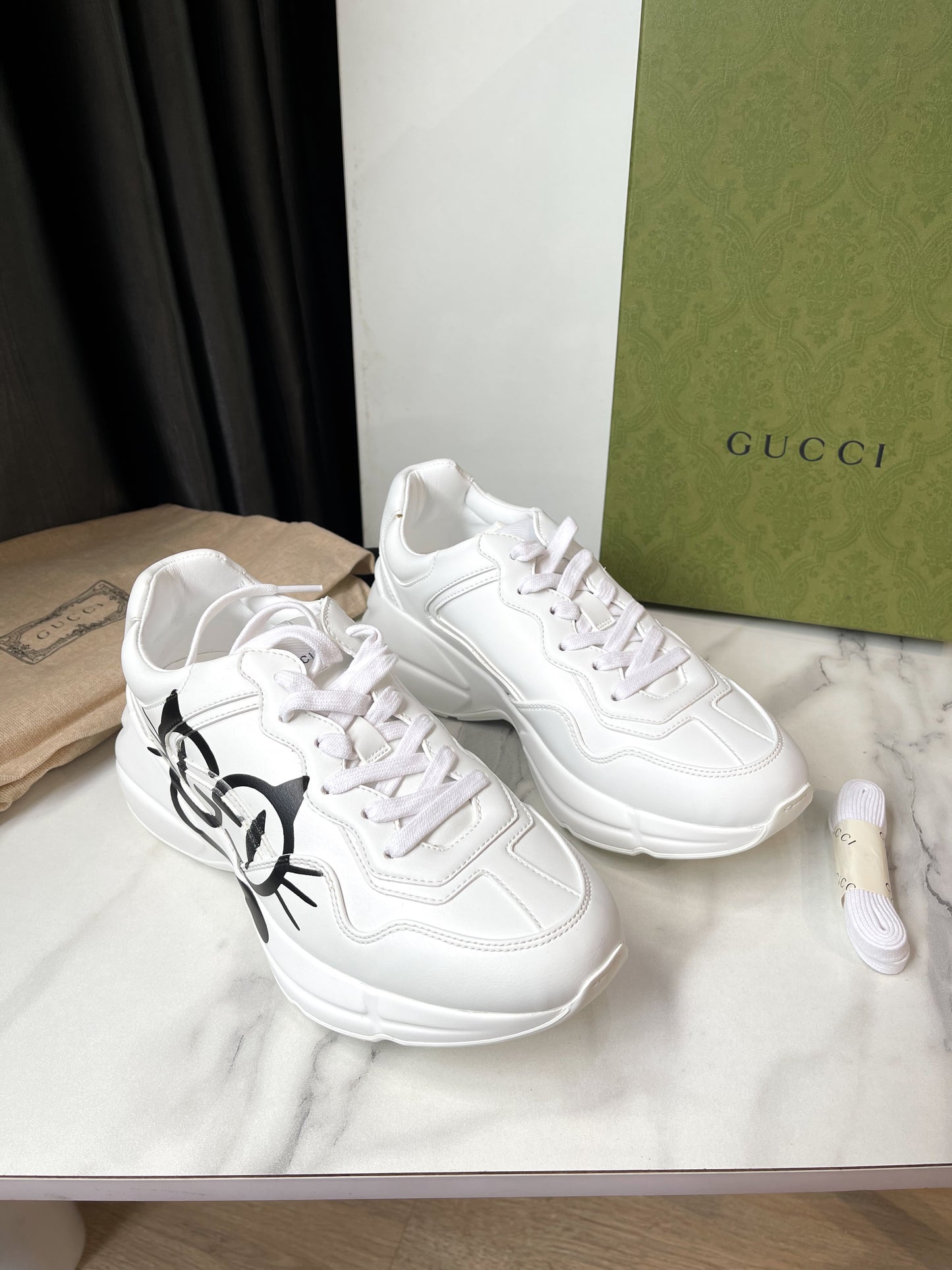 Giày Gucci Rhyton Trắng Size 37 New