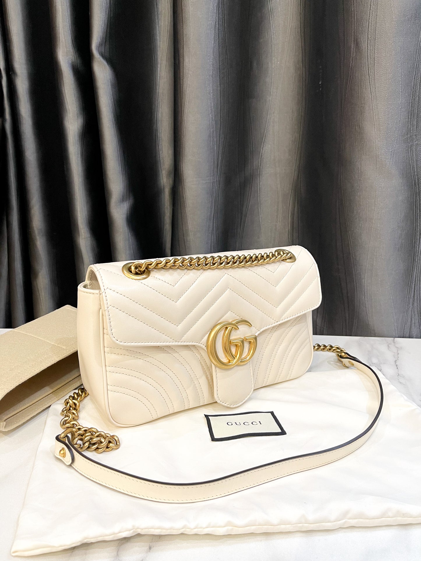 Gucci Marmont 26