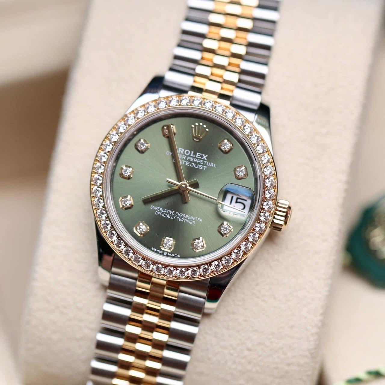 Đồng Hồ Rolex DateJust 278383RBR Green size 31mm