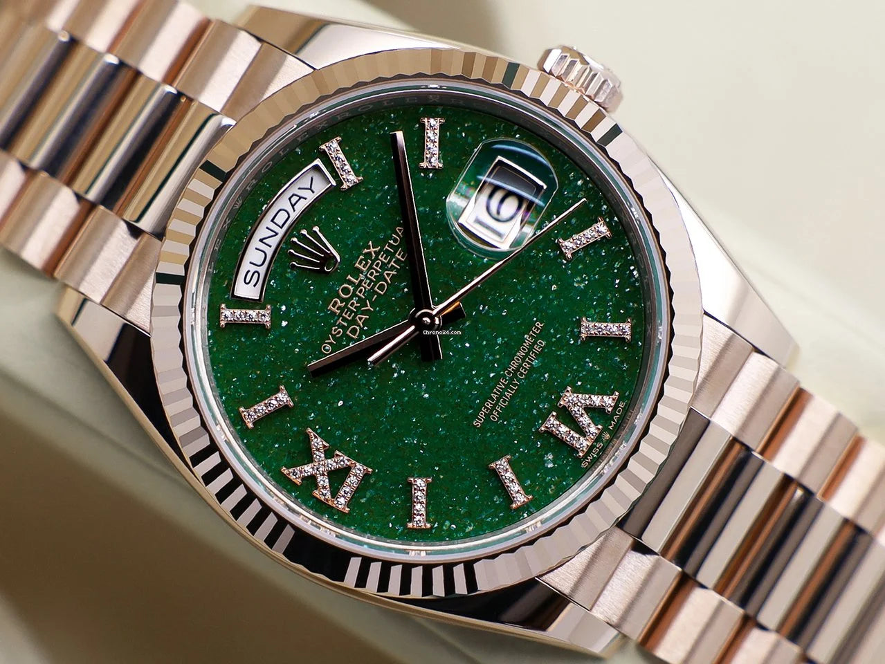 Đồng Hồ Rolex Daydate 36mm Green Aventurine