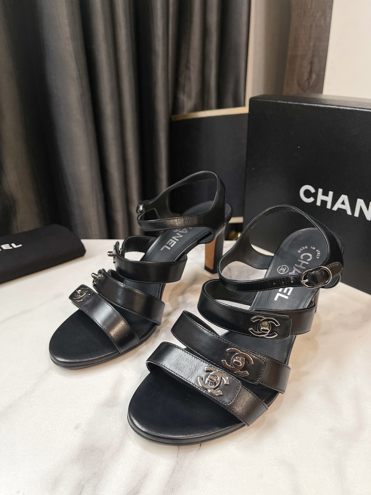 Sandal Chanel Hot Size 38.5