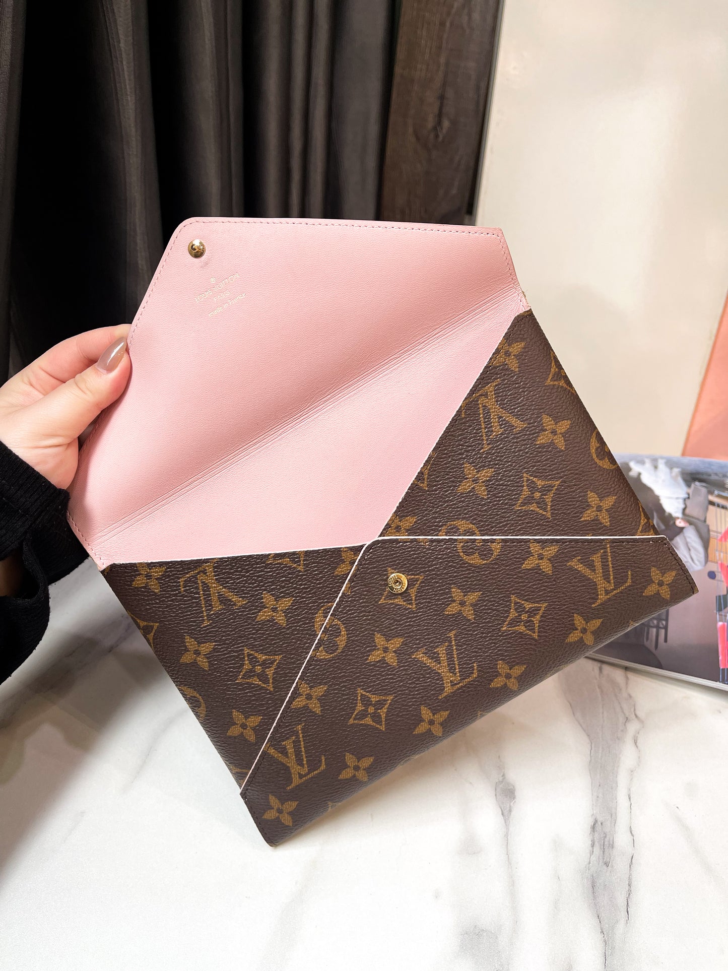 LV Kiri Size L