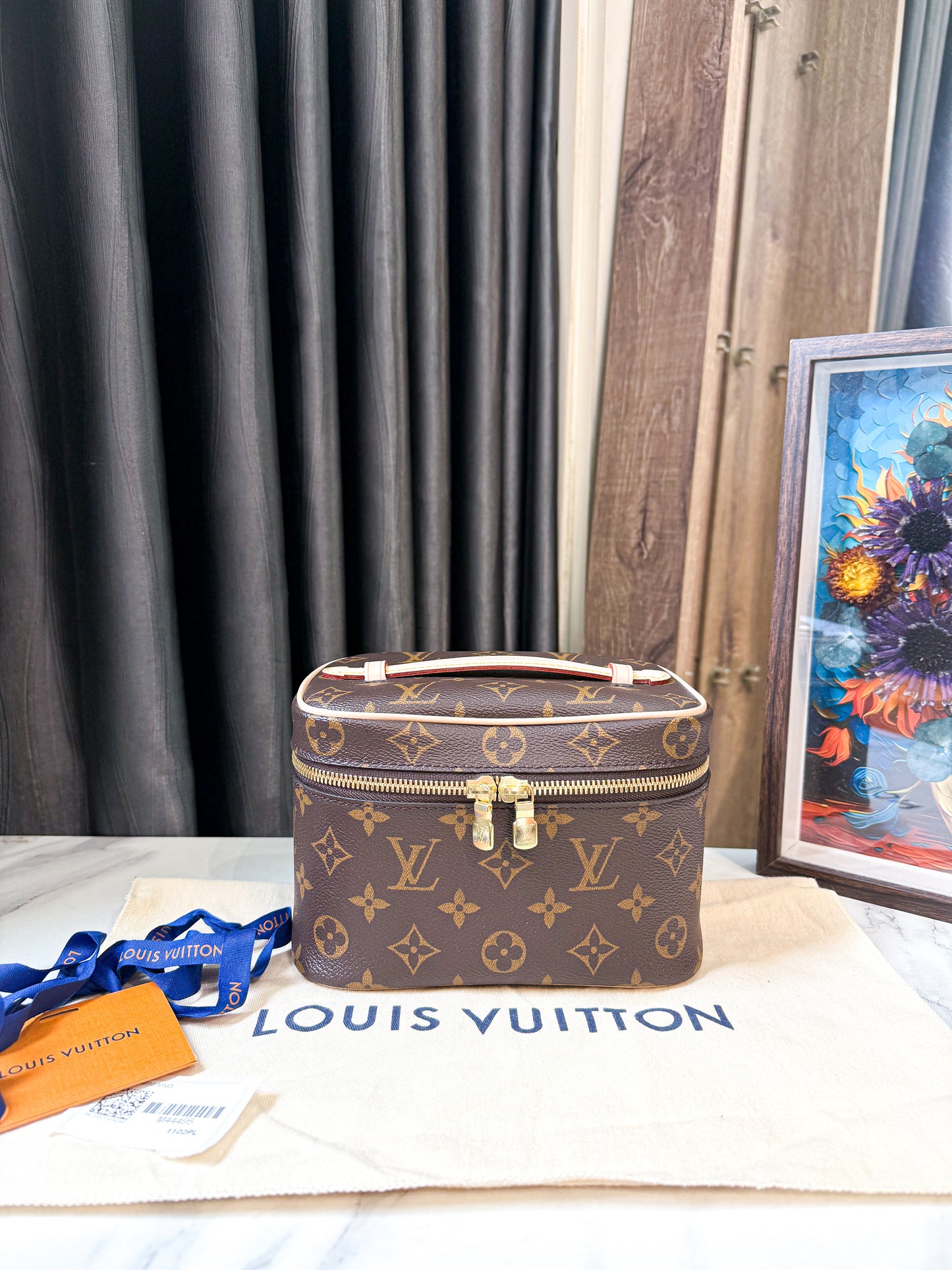 A A LV Nice Mini New