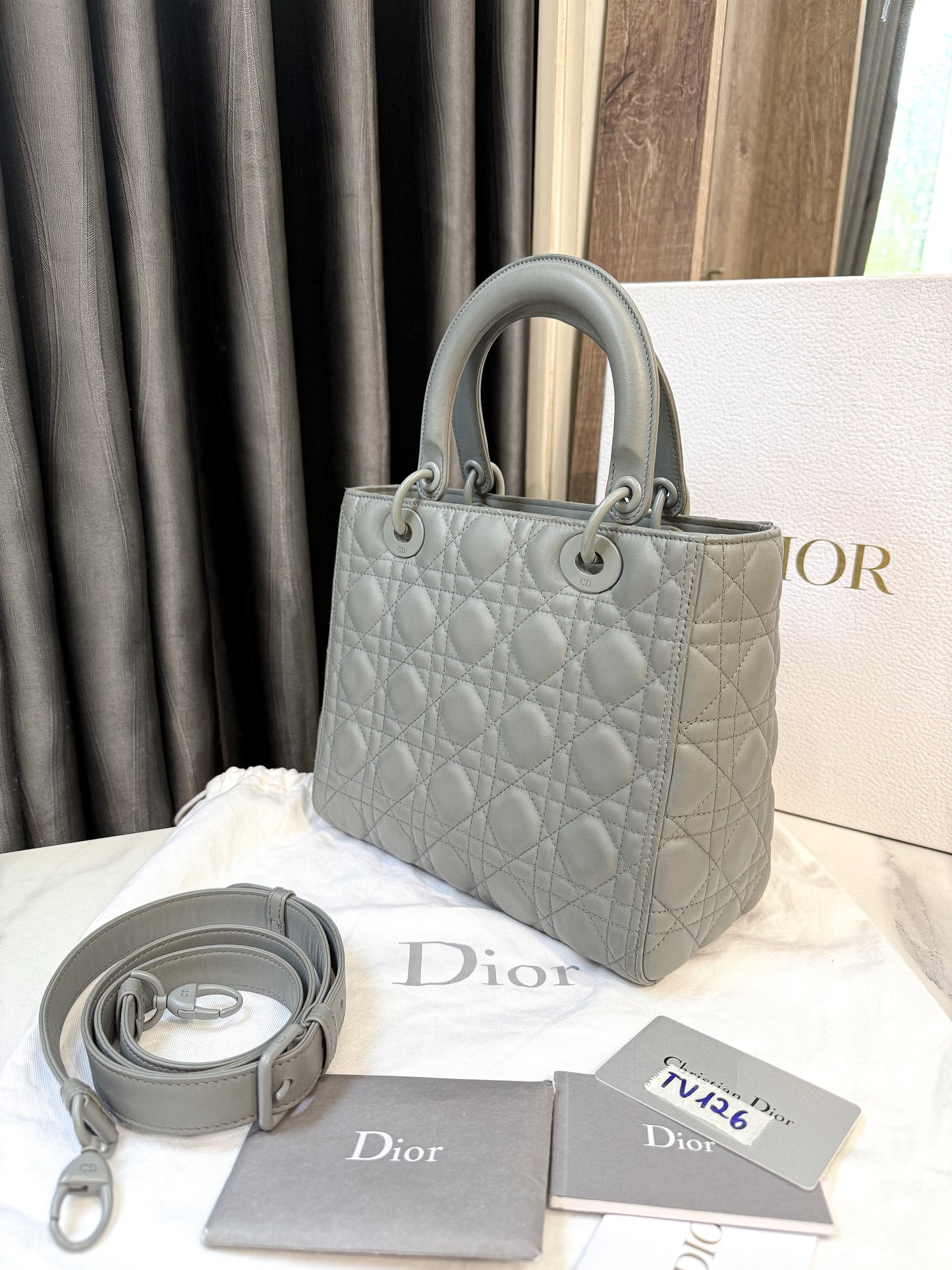 A A Dior Lady M Grey TV126