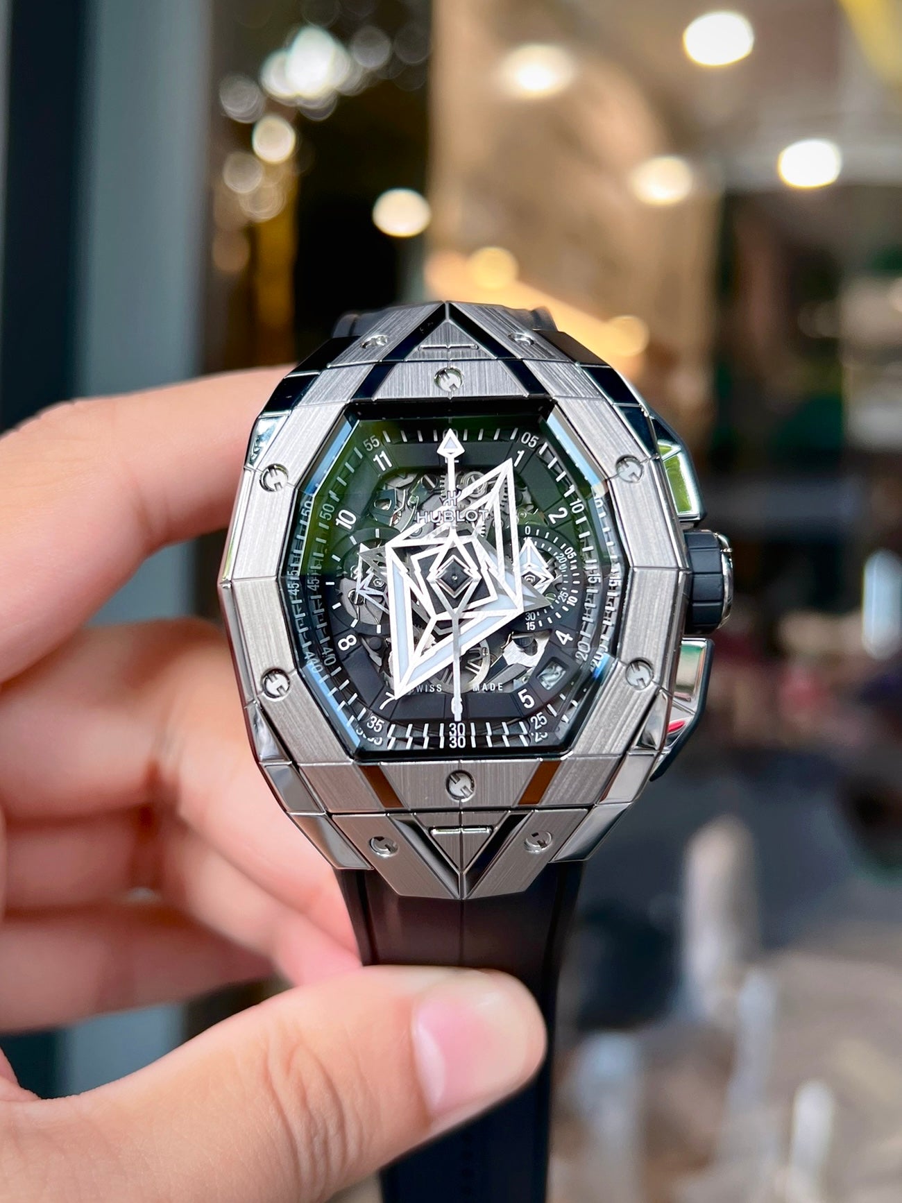 Đồng Hồ Hublot Spirit Of Bigbang Sang Bleu Titan Limited 200pcs