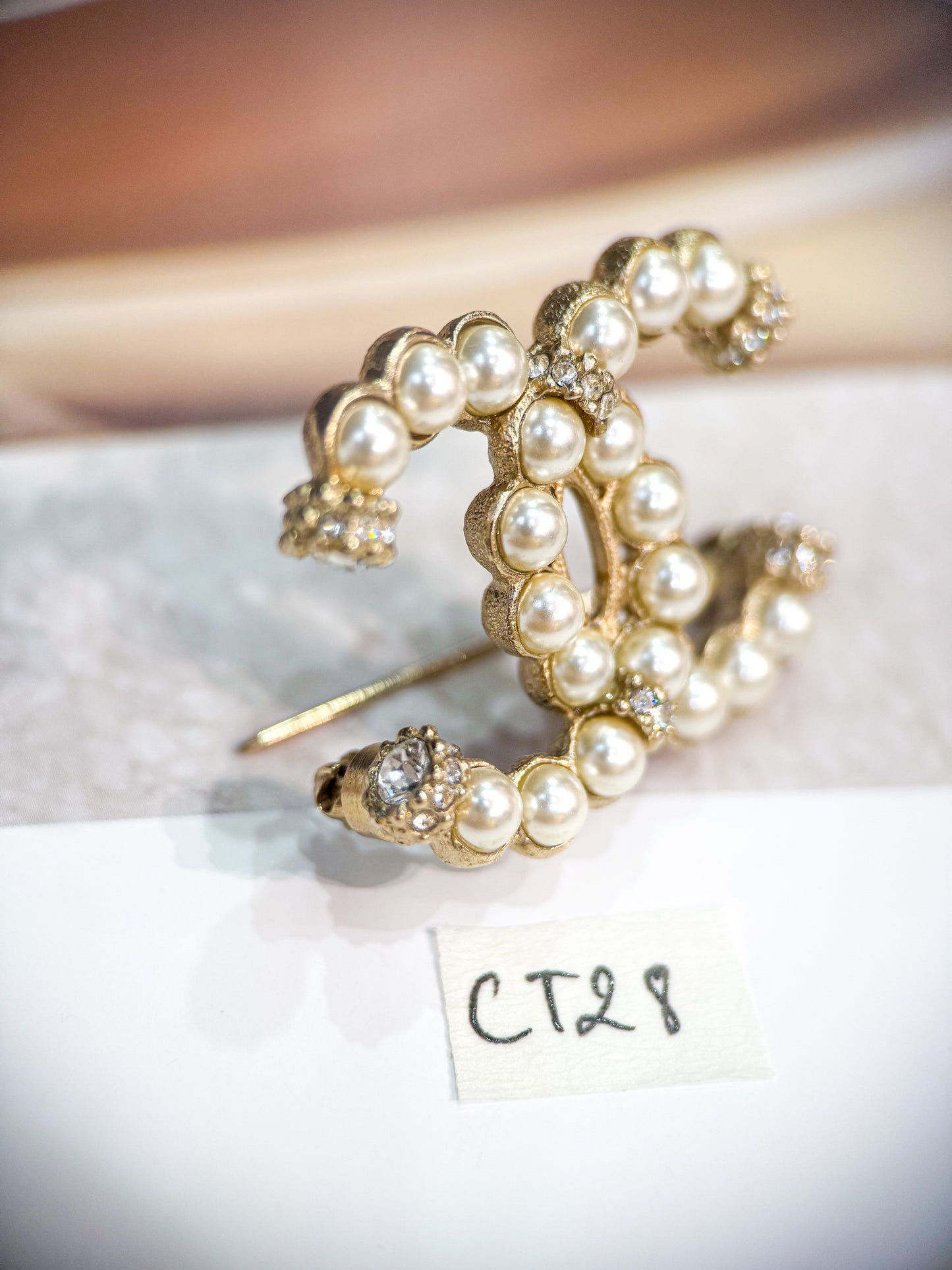 Cài Áo Chanel CT28