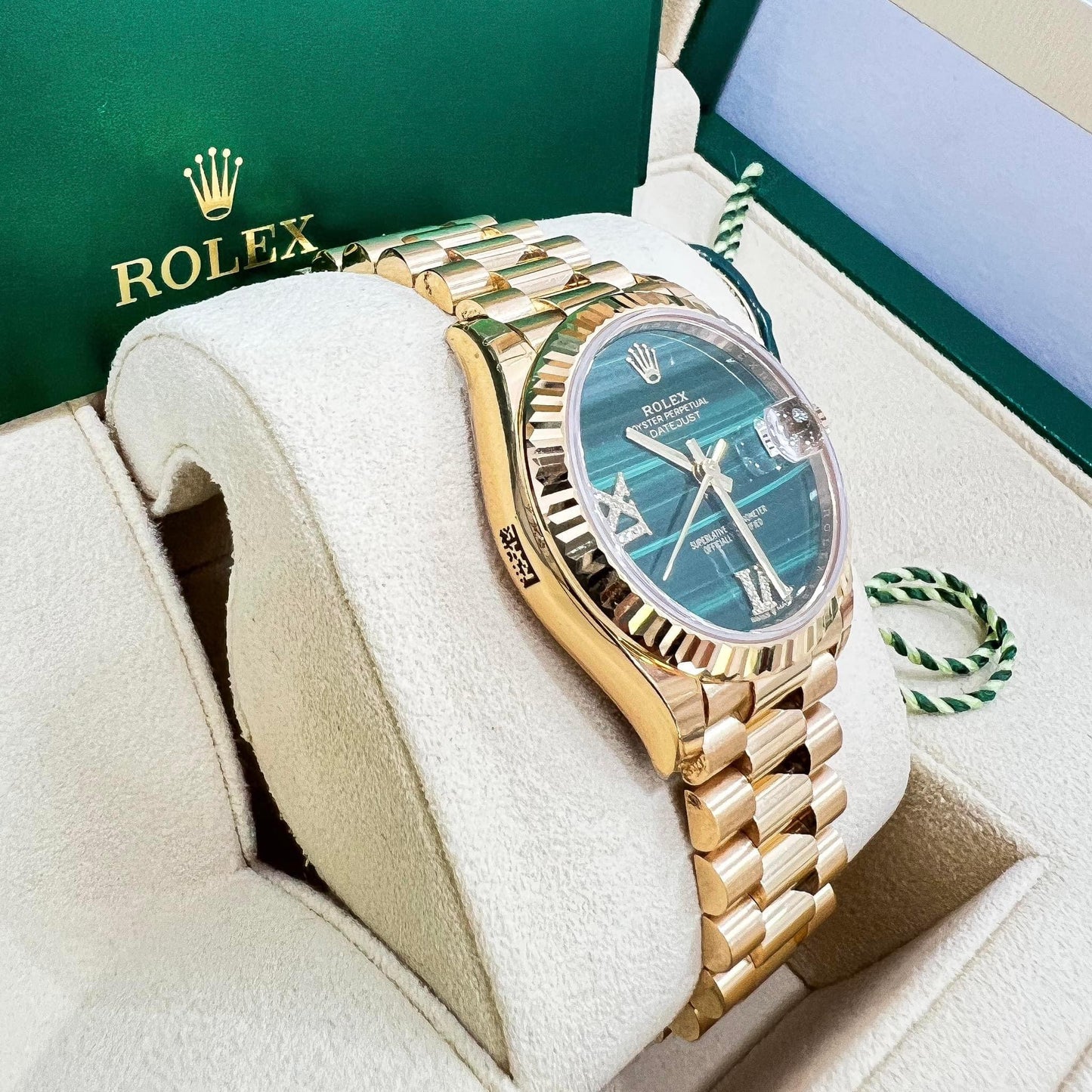 Đồng Hồ Rolex Datejust 31mm 278278 Yellow Gold Mặt Xanh Lục Bảo