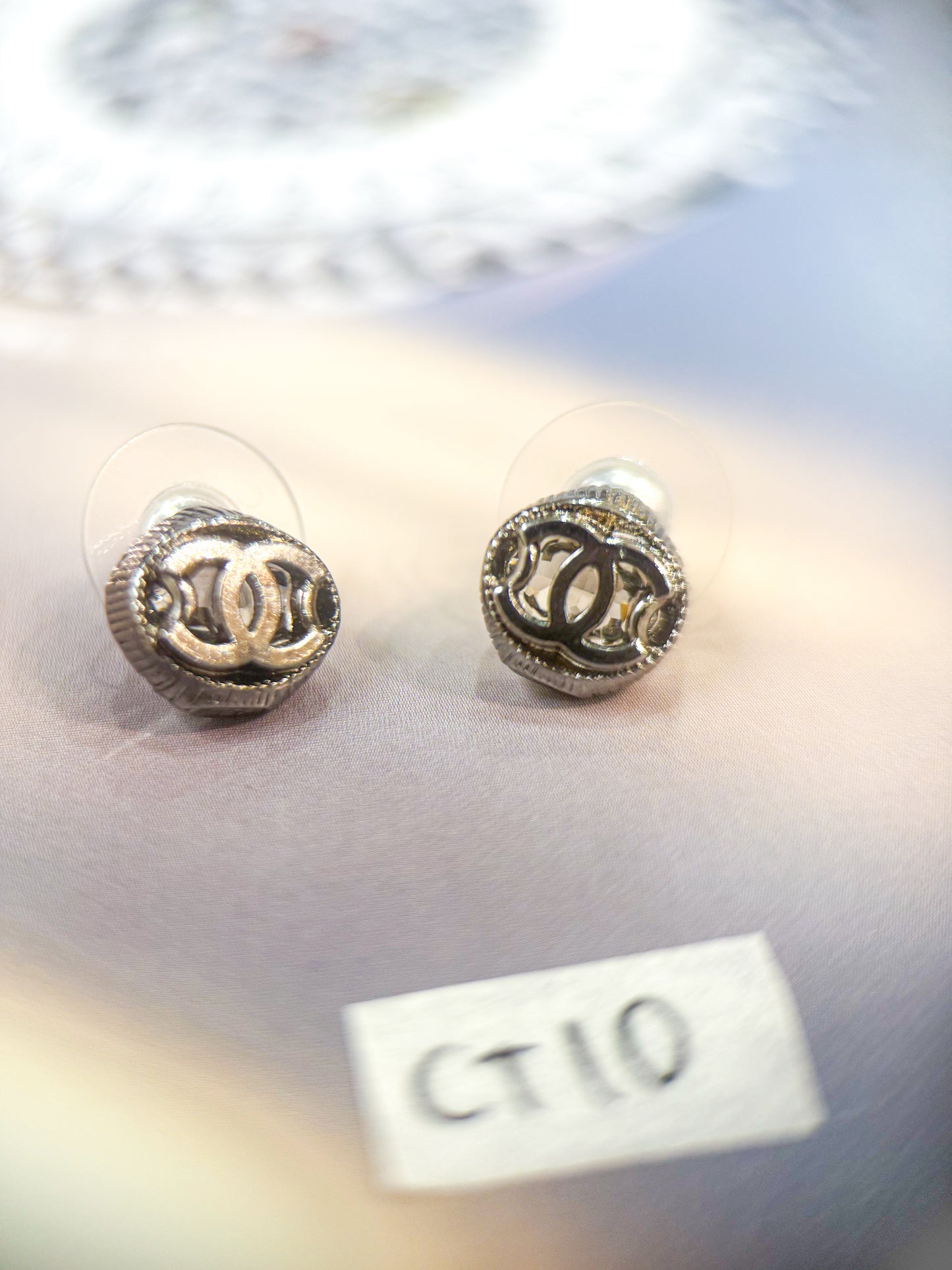 Khuyên Tai Chanel CT10