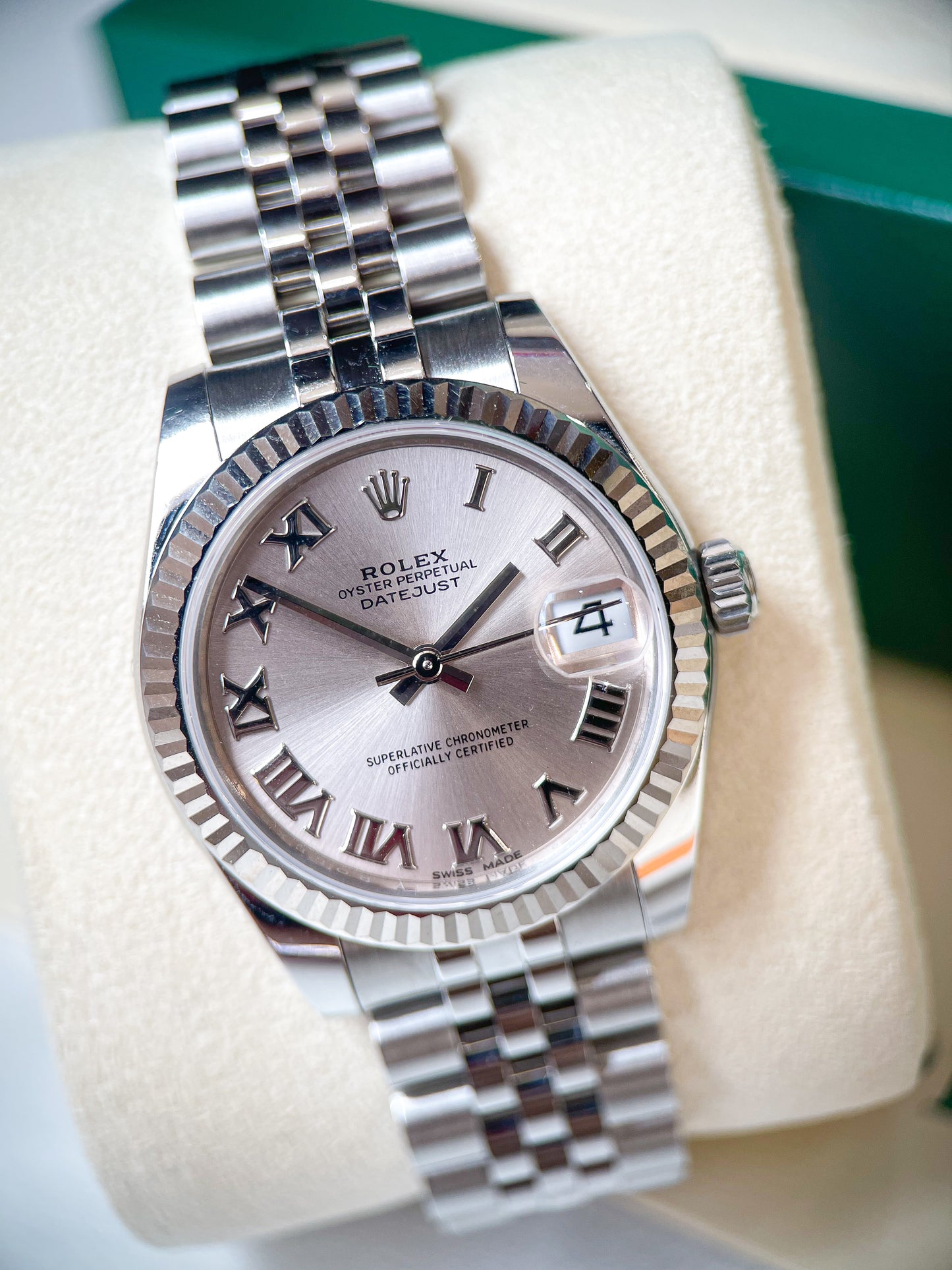 Đồng Hồ Rolex Datejust 31mm mặt hồng cọc số la mã