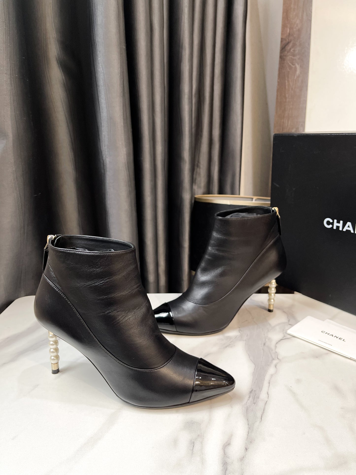 Boot Chanel Gót Ngọc Trai