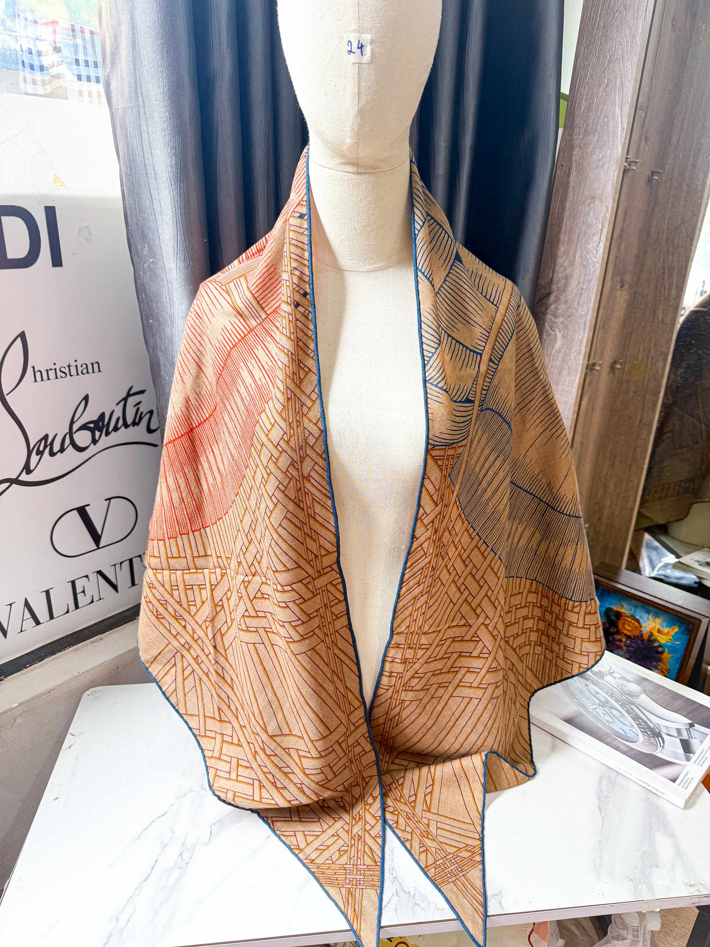 Khăn Lụa Hermes New HN24 5/11