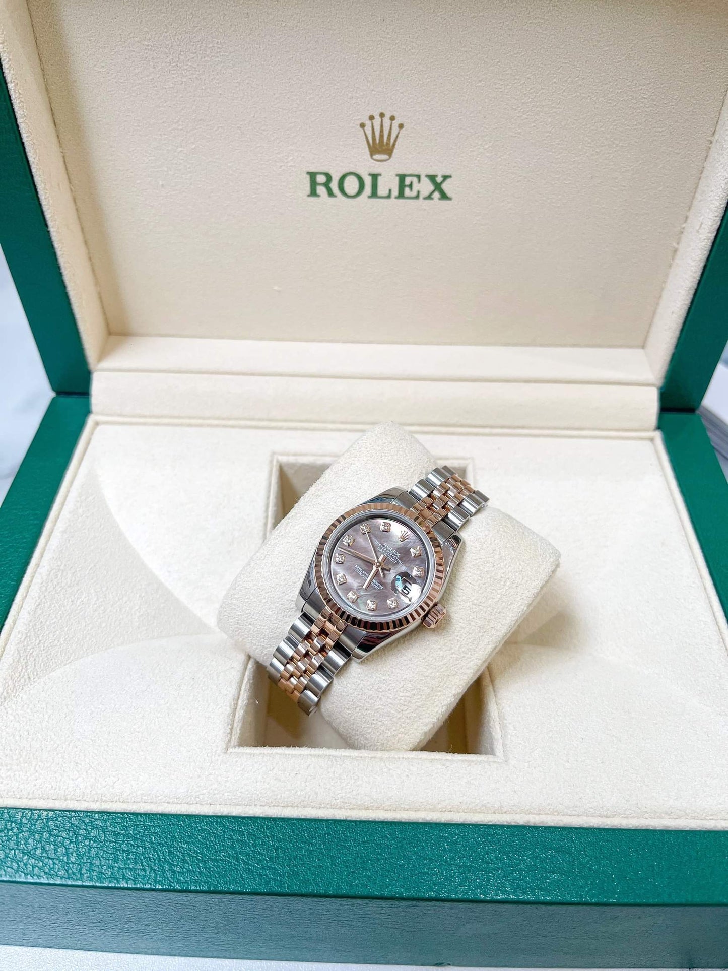 Đồng Hồ Rolex Datejust size 26 179171 Mặt Khảm Trai Tím