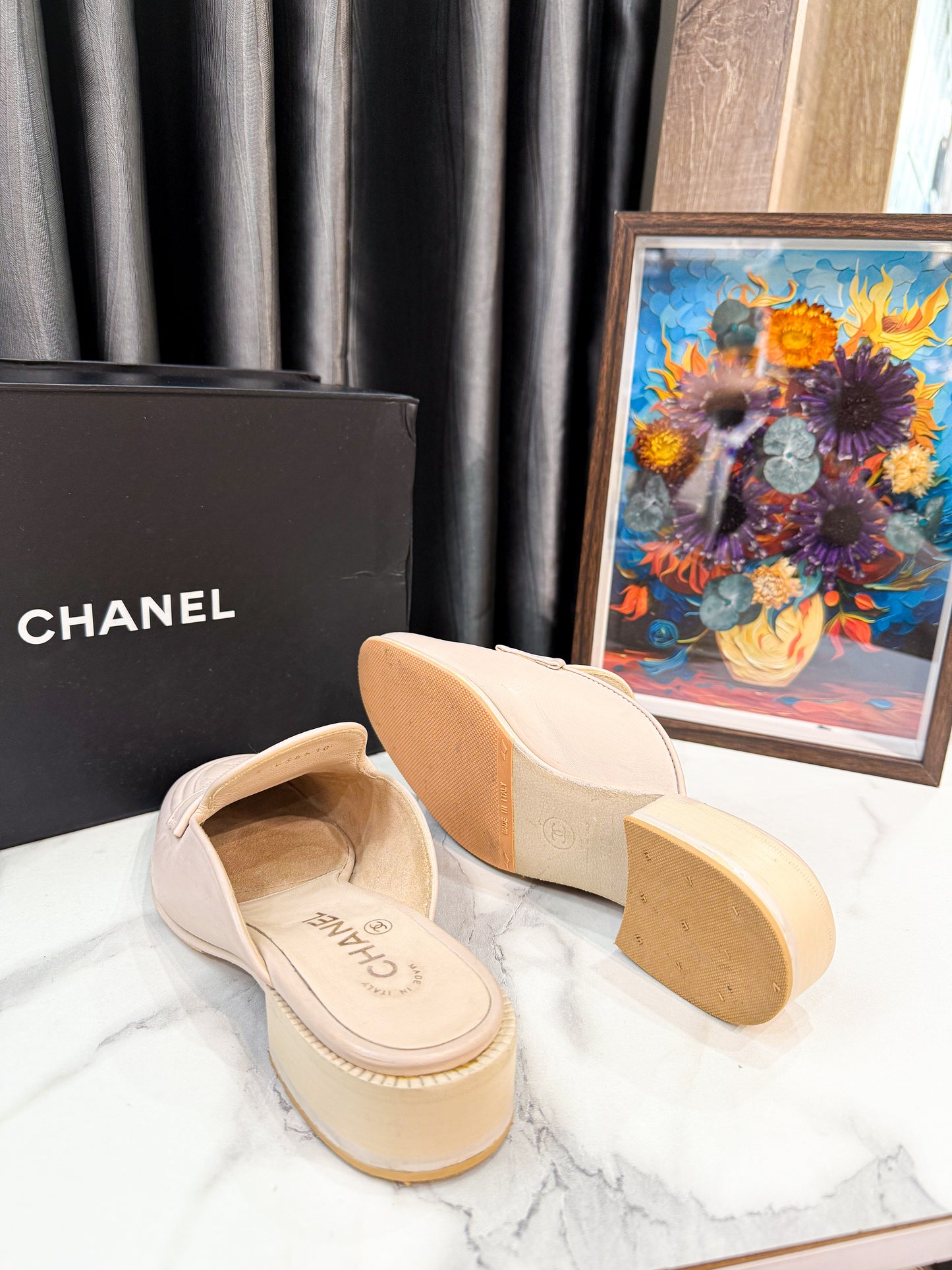 Sục Chanel Begie Size 38