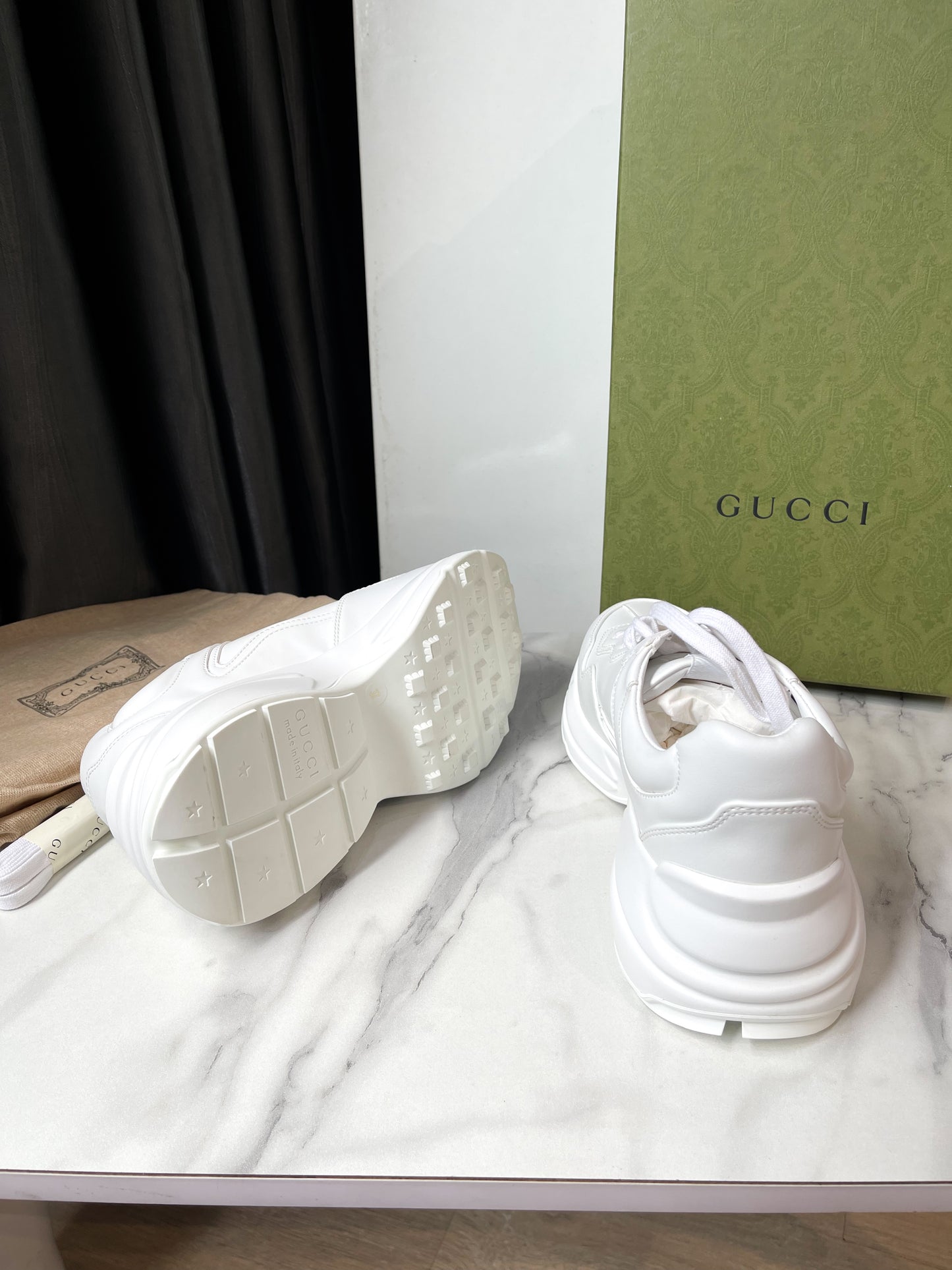 Giày Gucci Rhyton Trắng Size 37 New