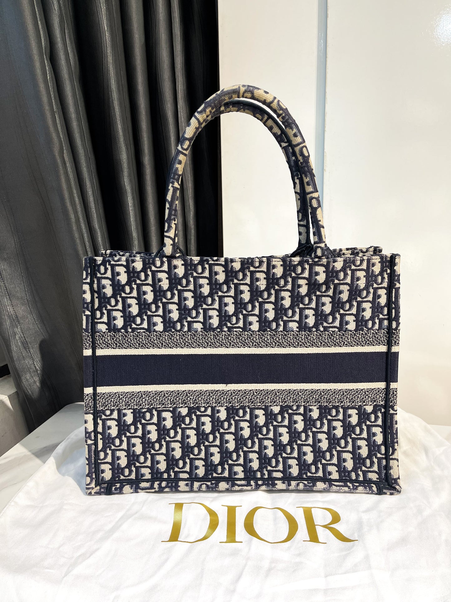 A Dior Book Tote Size M