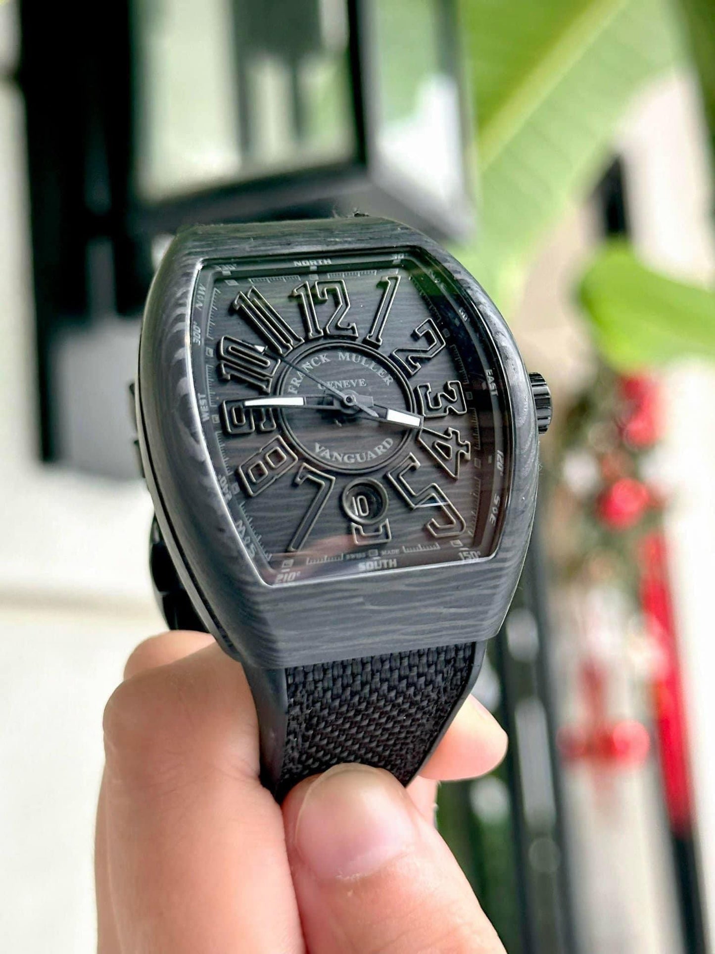 Đồng Hồ Franck Muller V41 Carbon