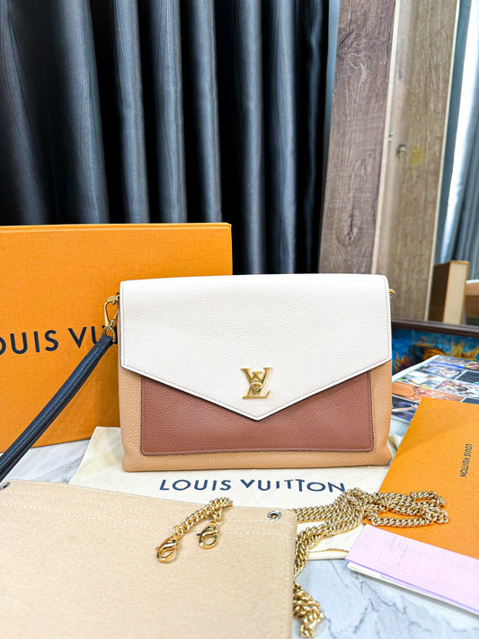 A A LV Lockme 2 Kiểu