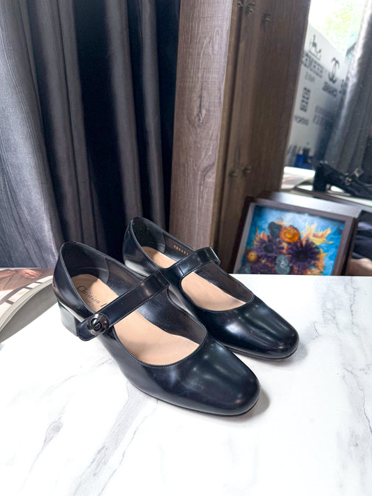 Giày Dior Used Size 36.5
