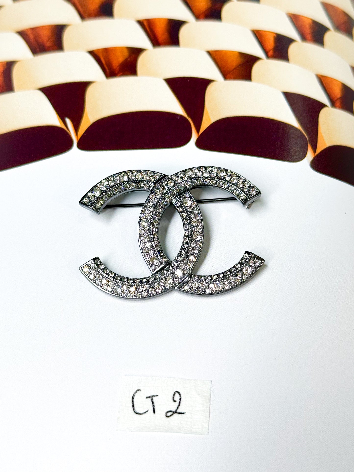 Cài Áo Chanel CT2