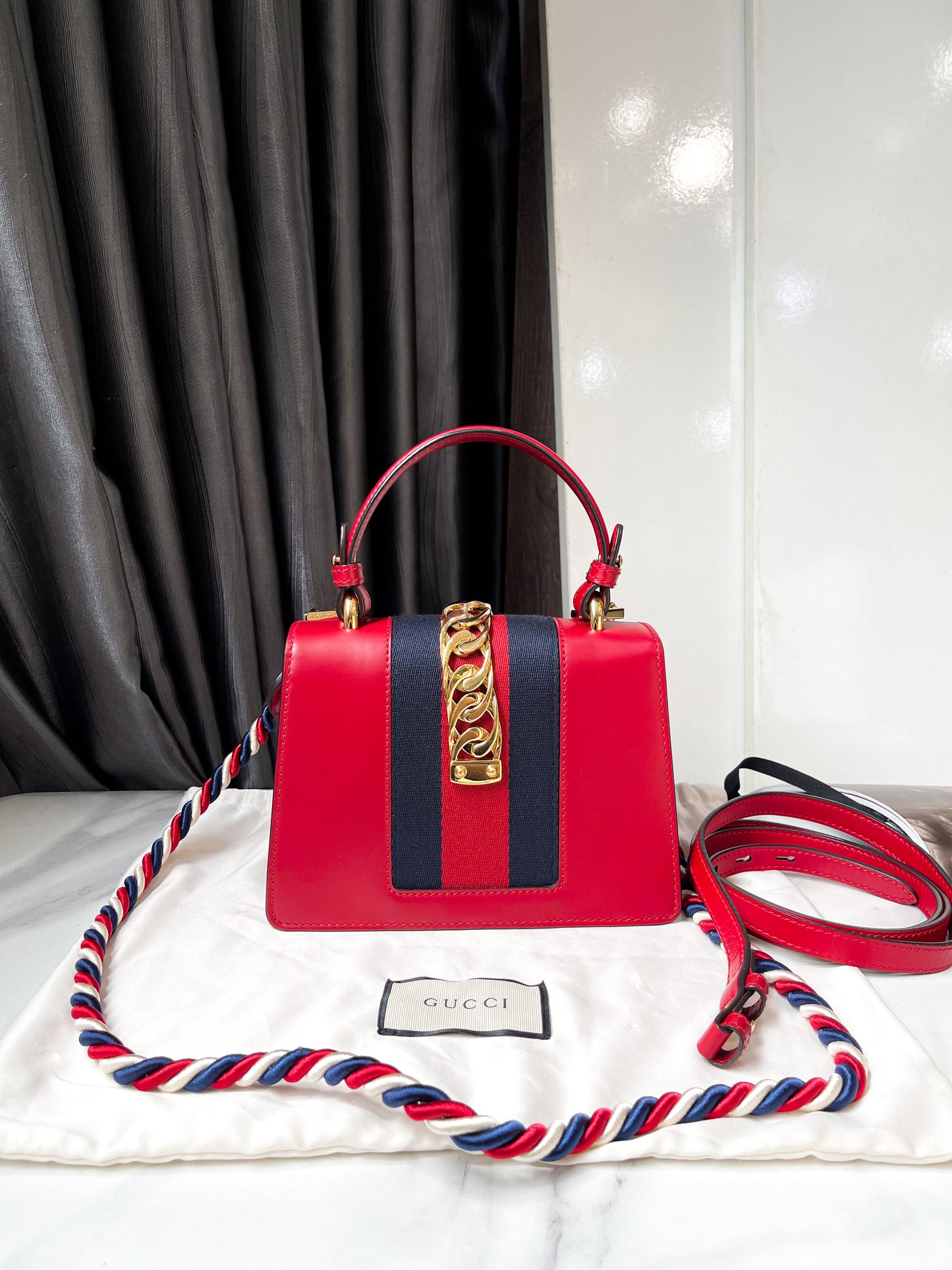 Gucci Sylvie Đỏ Mini