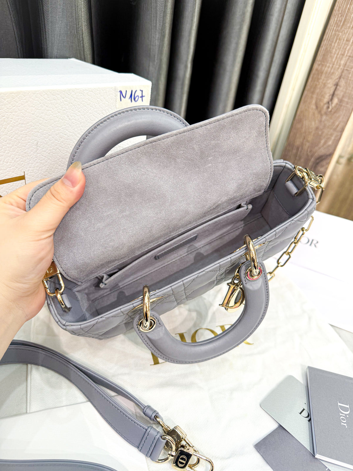 A A A Dior D-Joy Size Small TV167