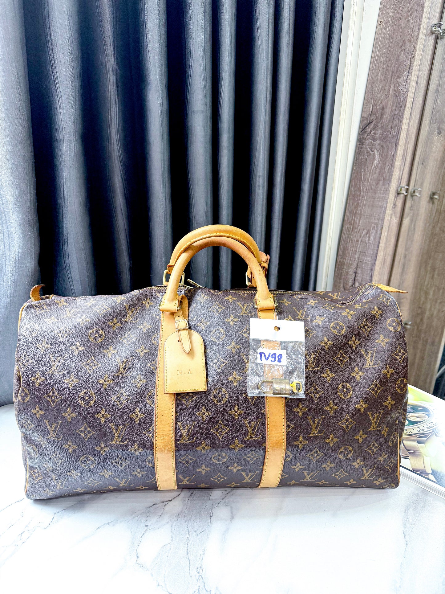 A A Keepall LV Size 50 TV98