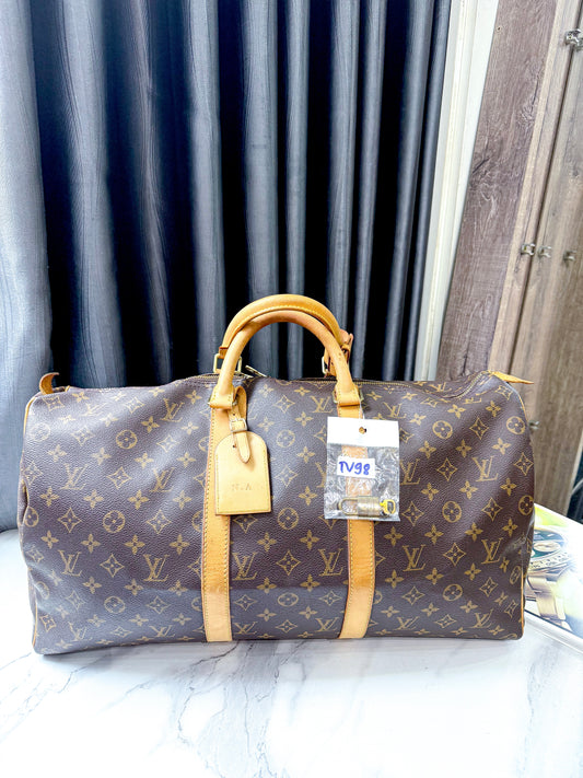 A A Keepall LV Size 50 TV98