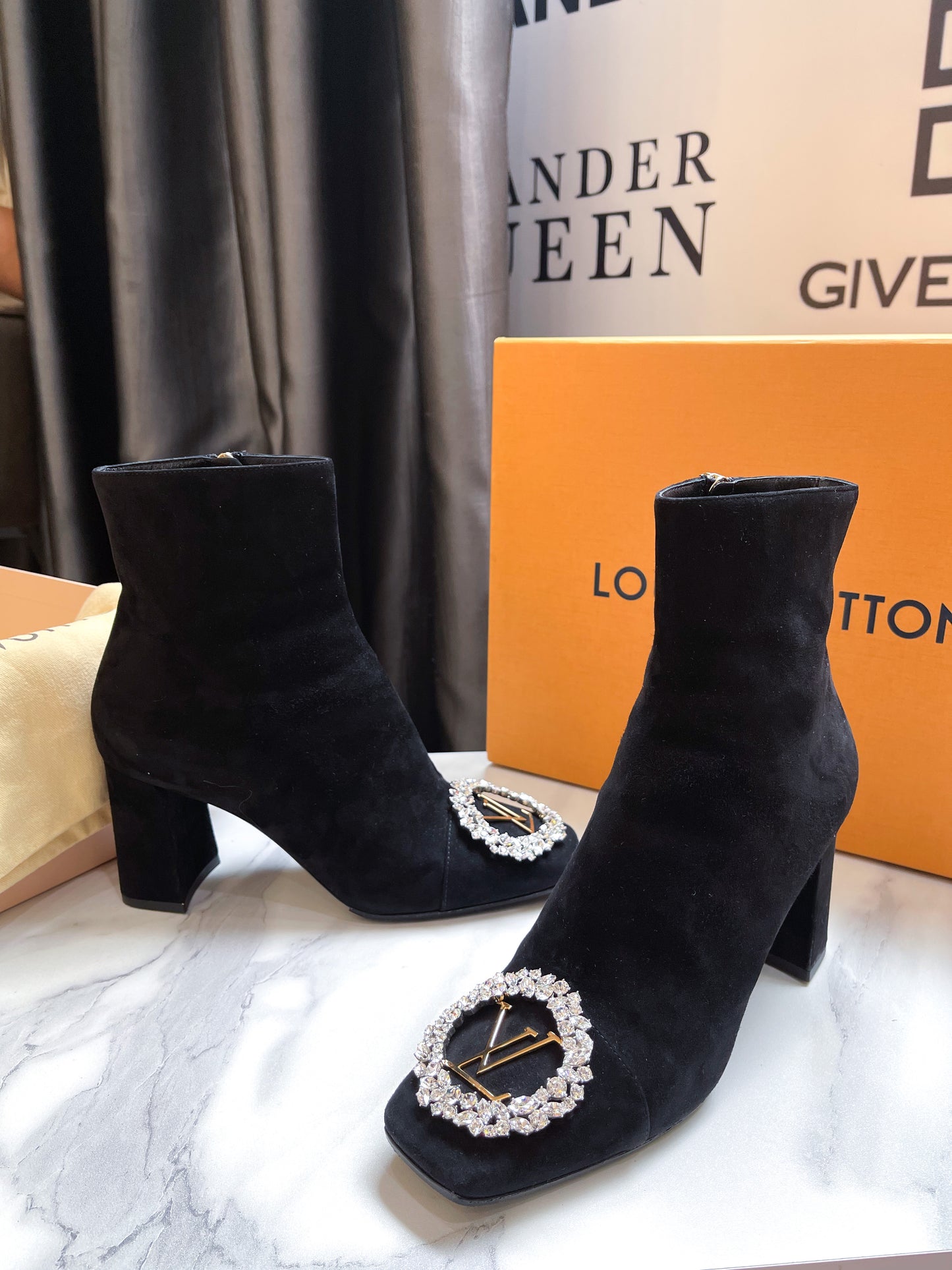 LV Boot Da Lộn