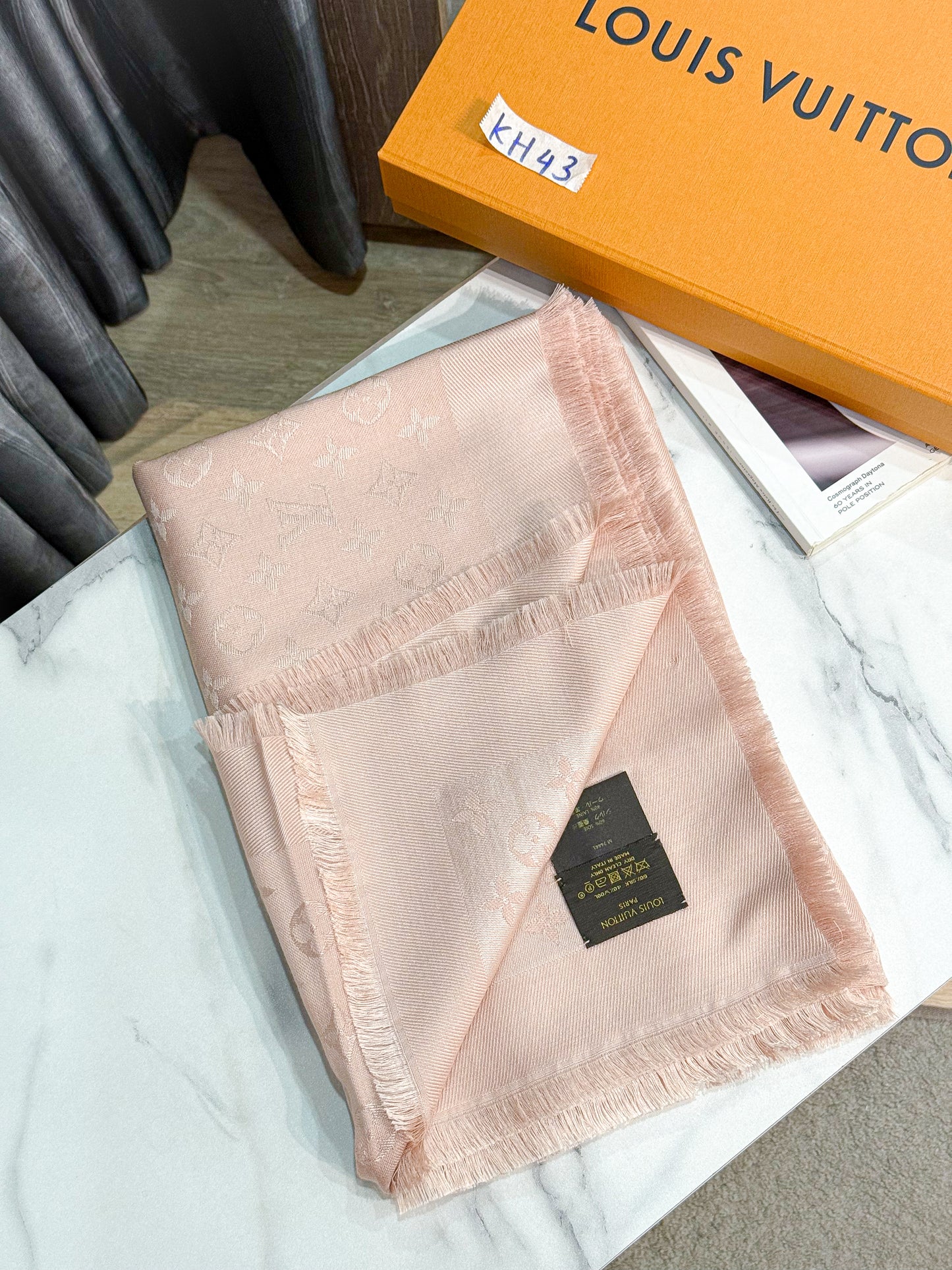 Khăn LV Tone Pink KH43 16/11