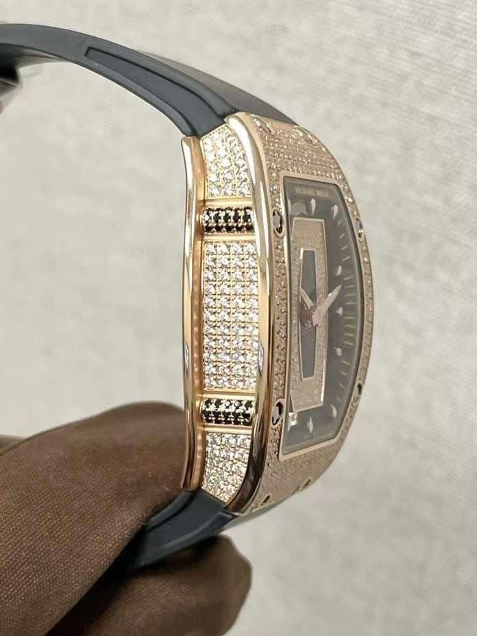 Đồng Hồ Richard Mille 07-01 Diamonds Black Lips