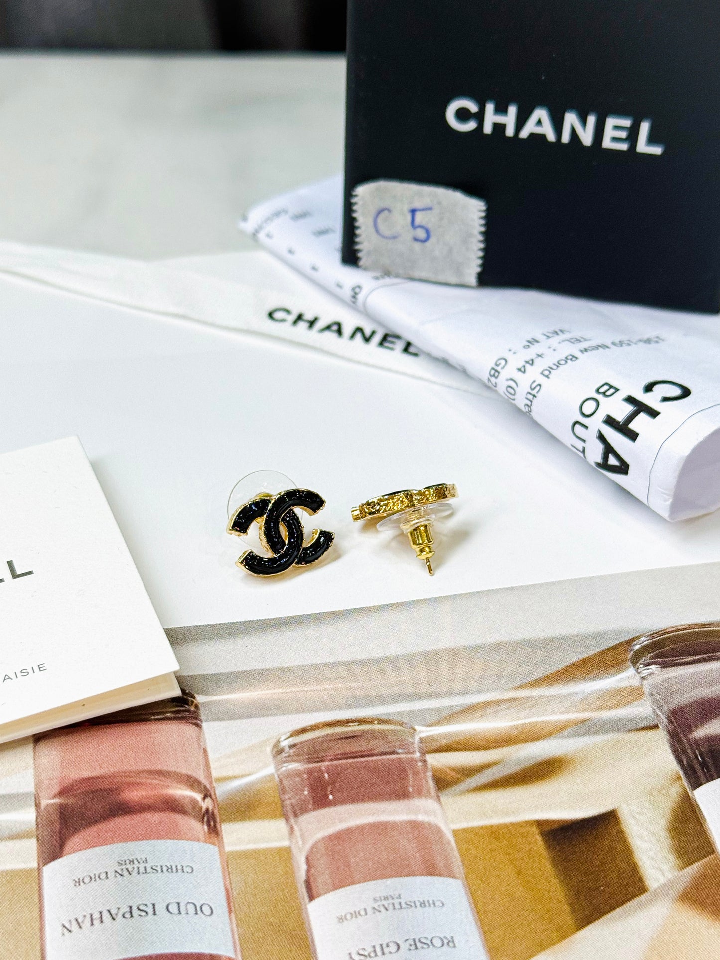 Khuyên Tai Chanel New C5