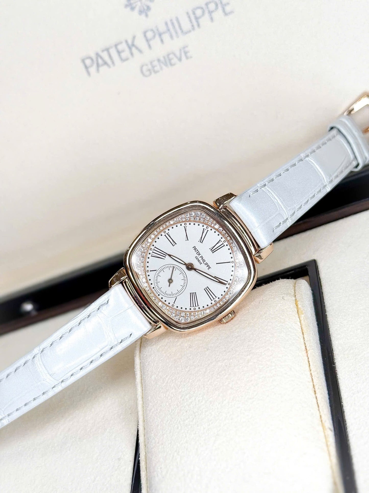 Đồng Hồ Patek Philippe Gondolo 7041R