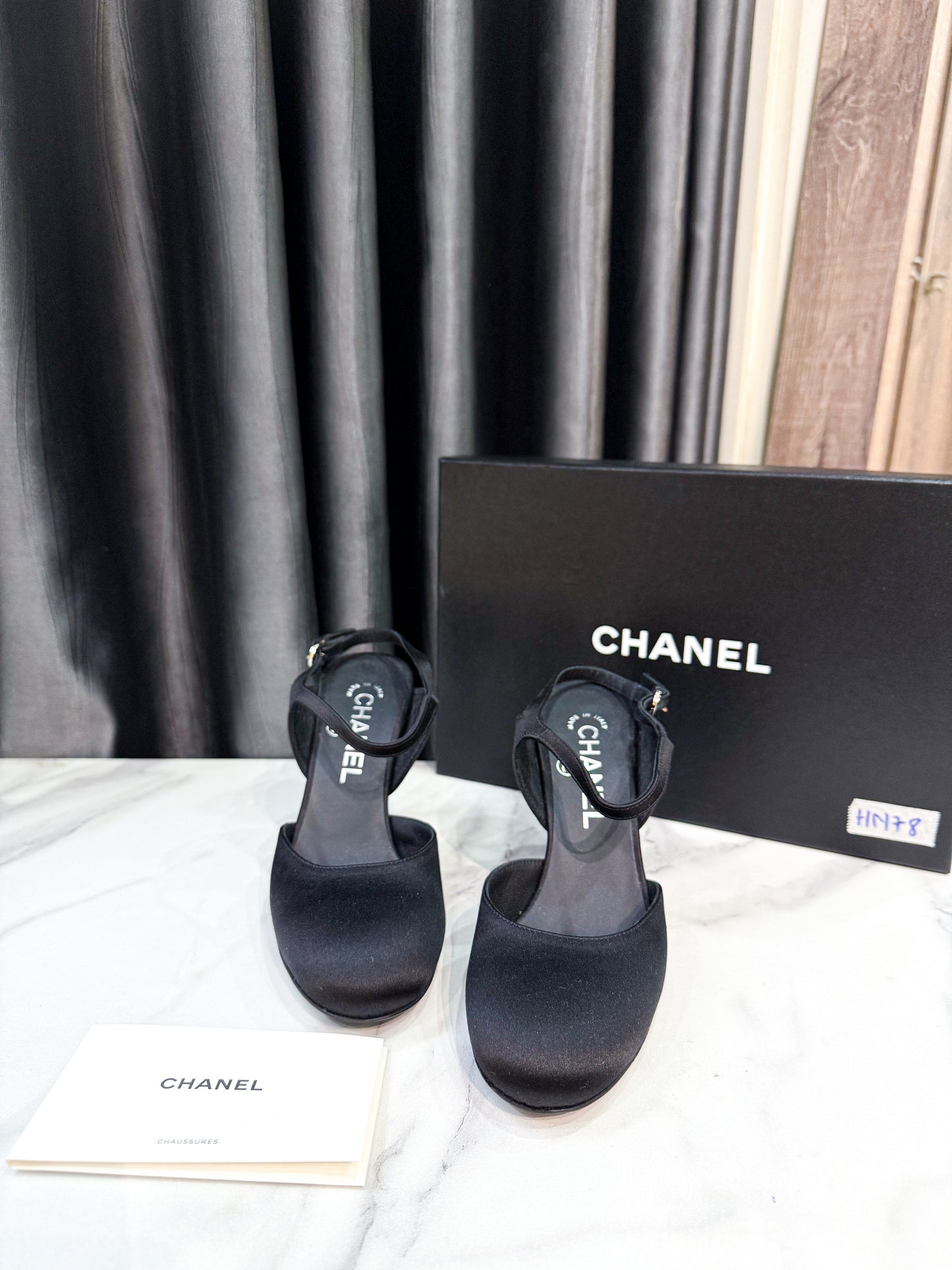 Giày Chanel Satin Size 36 New Trưng Bày HN78