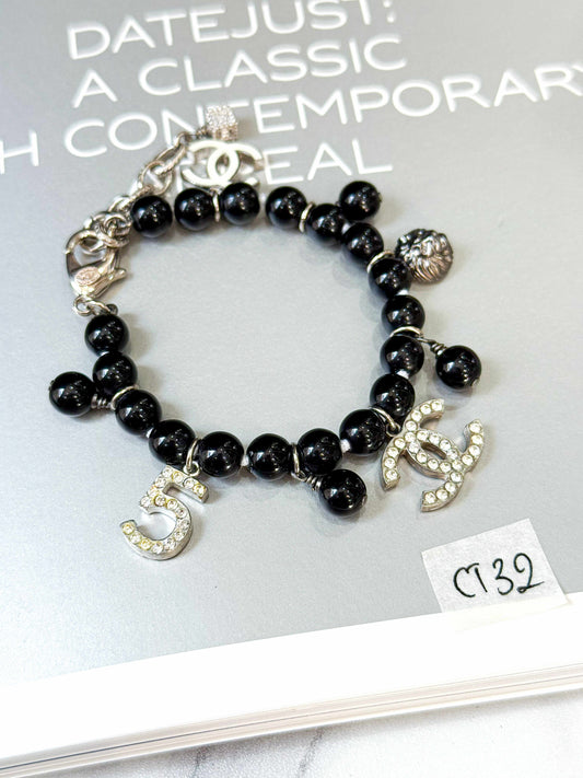 Vòng Tay Chanel Used CT32