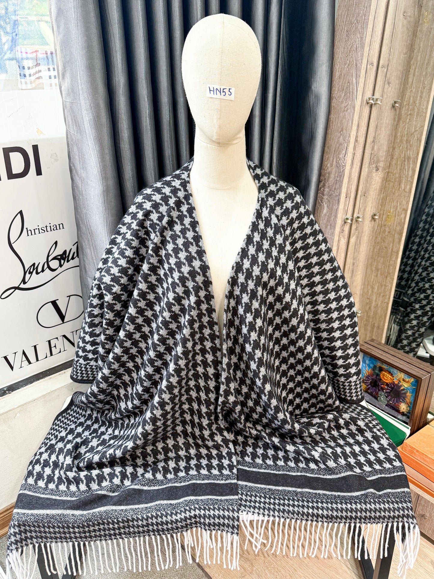 Khăn Choàng Dior HN55 18/11