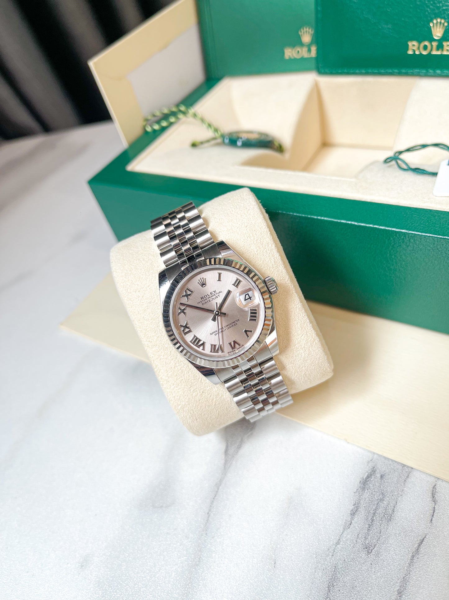 Đồng Hồ Rolex Datejust 31mm mặt hồng cọc số la mã