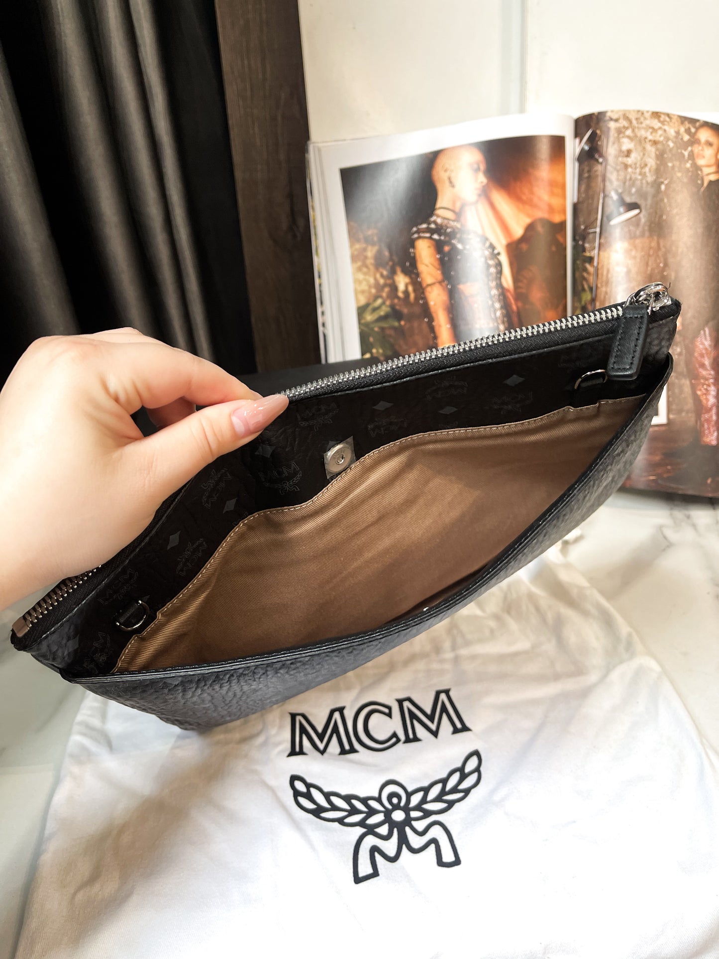 Pouch MCM