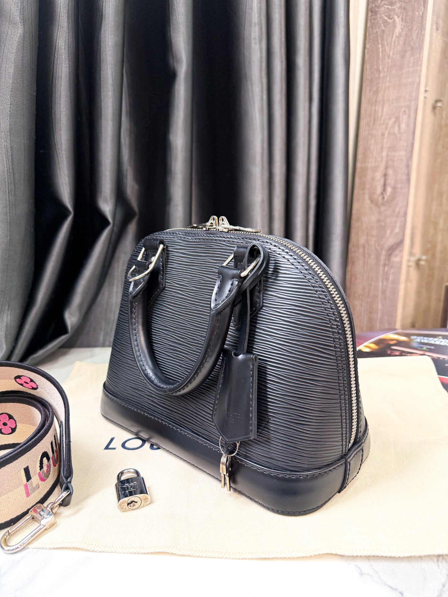 Alma BB Epi Bản Strap Hoa