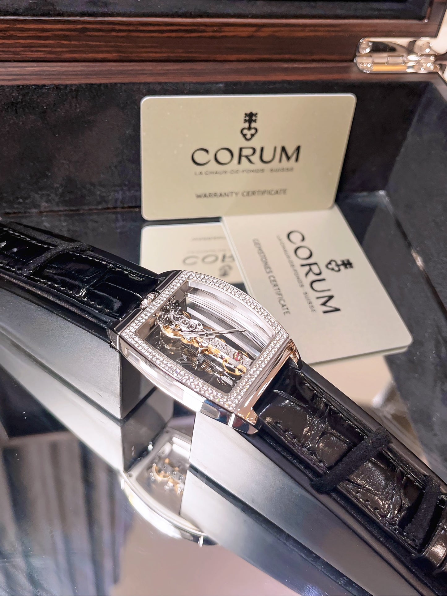 Đồng Hồ Corum Golden Bridge White Gold