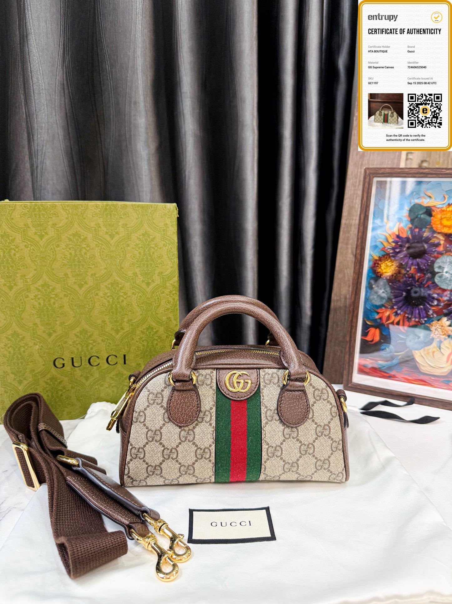 A A Gucci Speedy Mini