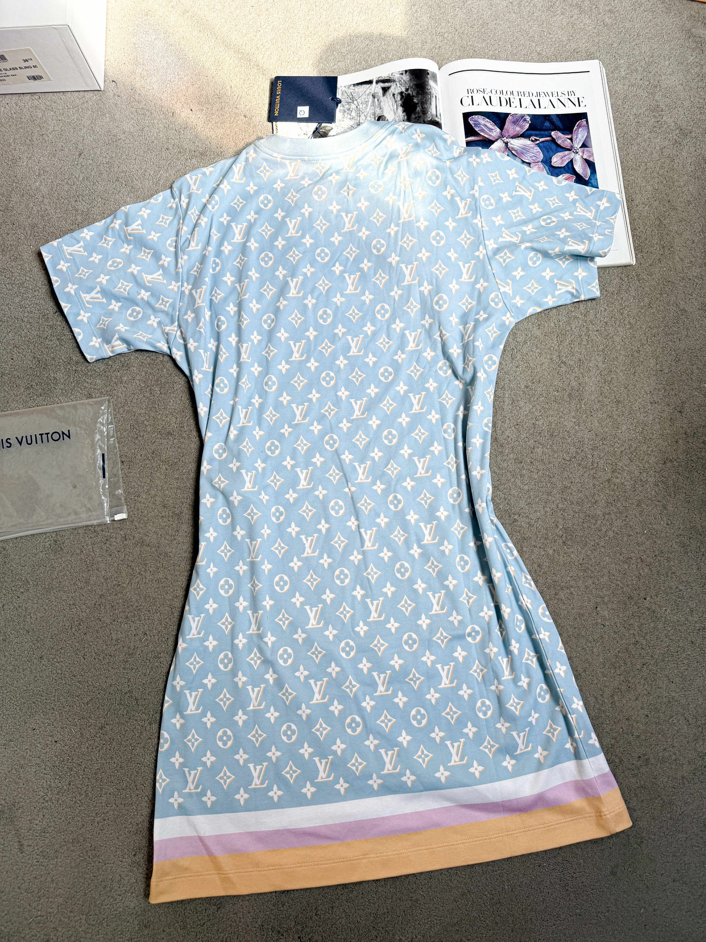Váy LV New Size M
